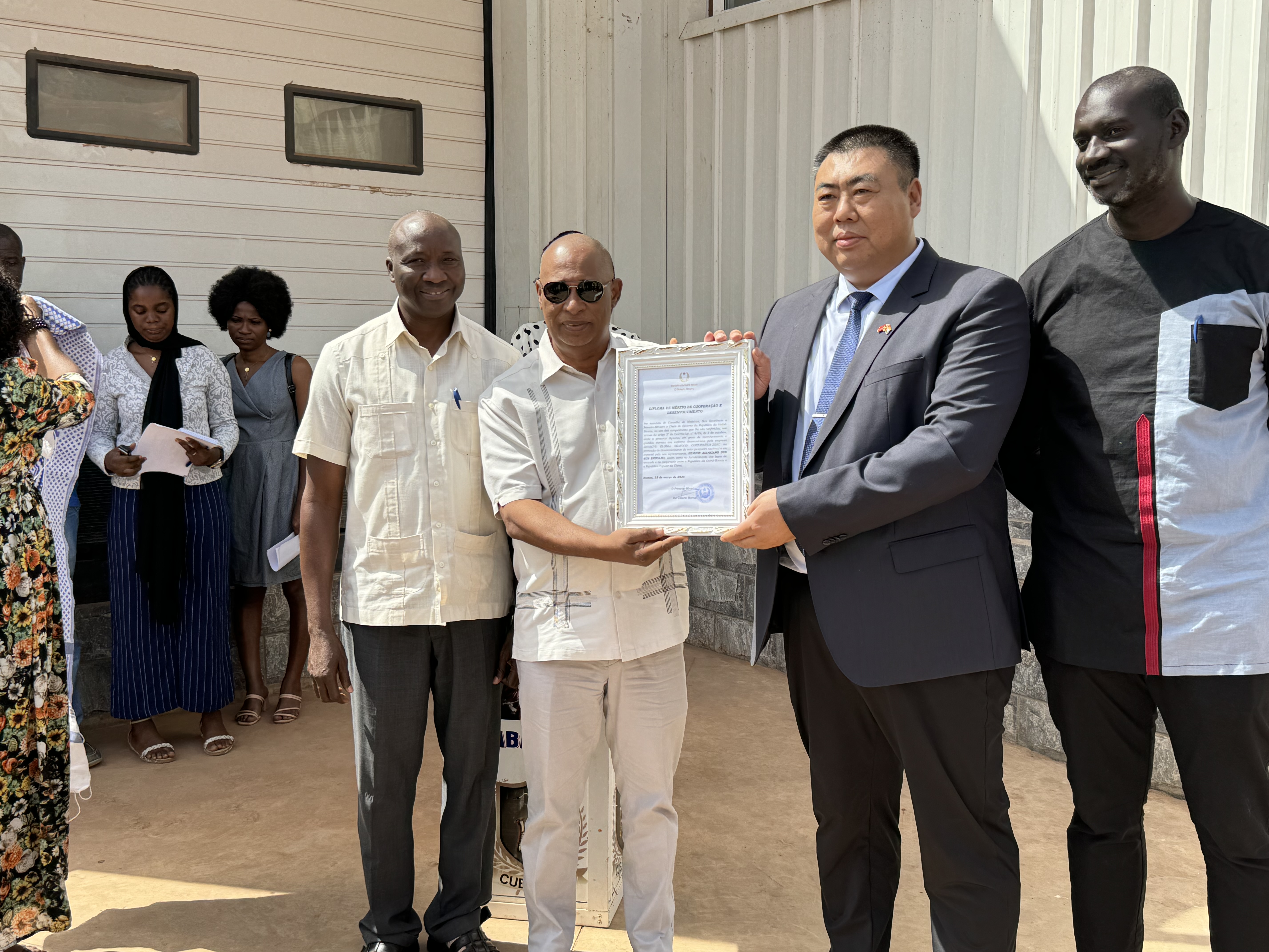 073fcad4-f0a6-412b-98e3-7334605ef85b.jpg 073fcad4-f0a6-412b-98e3-7334605ef85b.jpg