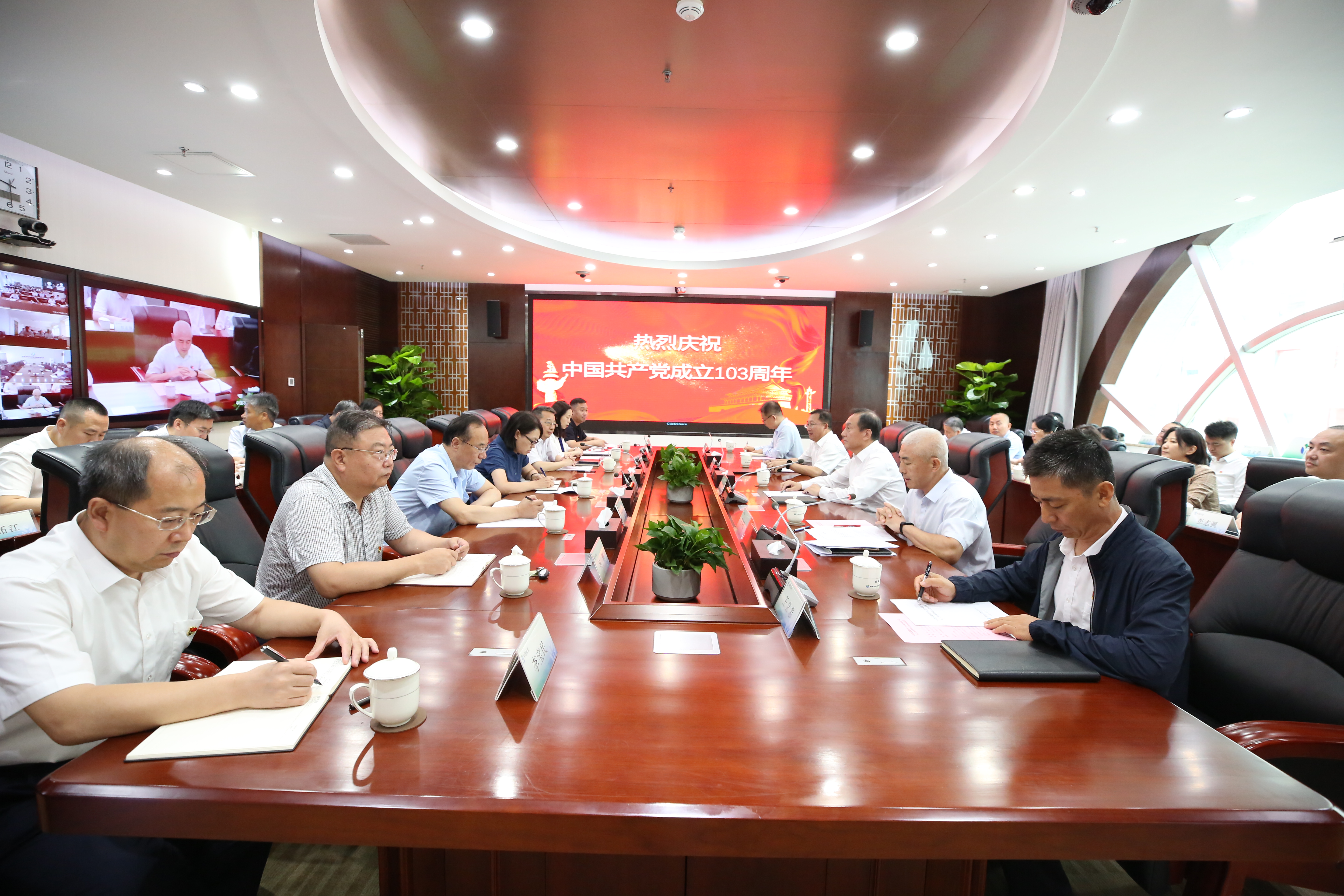 66f17eb4379707896fbcda3750346a5.jpg 66f17eb4379707896fbcda3750346a5.jpg